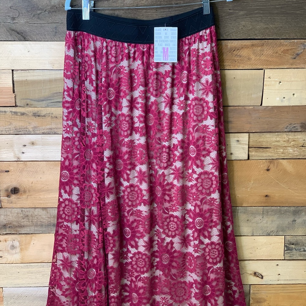 LulaRoe Lucy Skirt NWT
